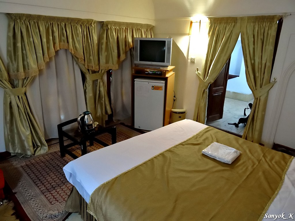 4098 Yazd Vali traditional hotel Йезд Отель Вали