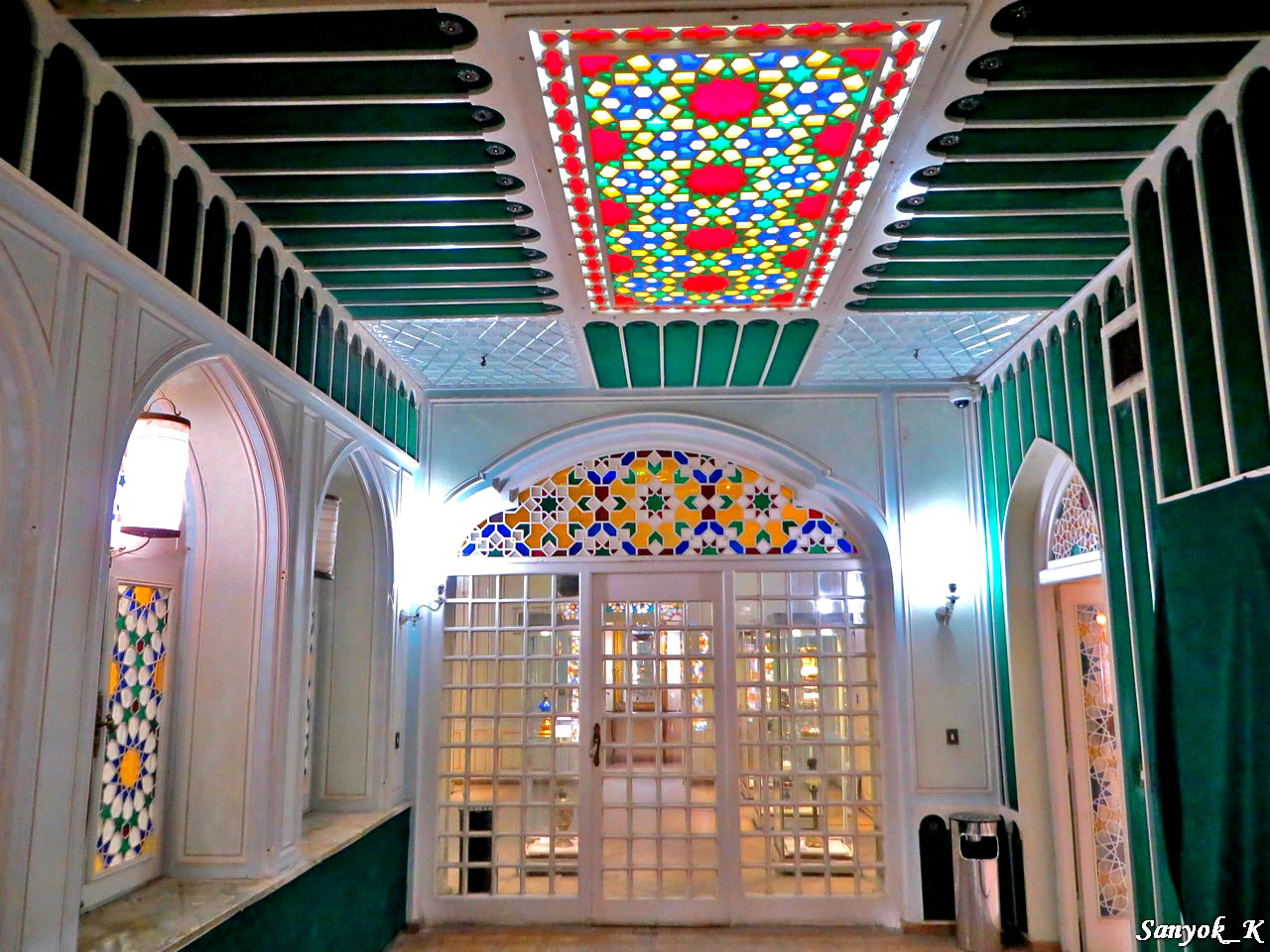 7959 Yazd Qasr e Ayeneh Mirror Palace Йезд Зеркальный дворец