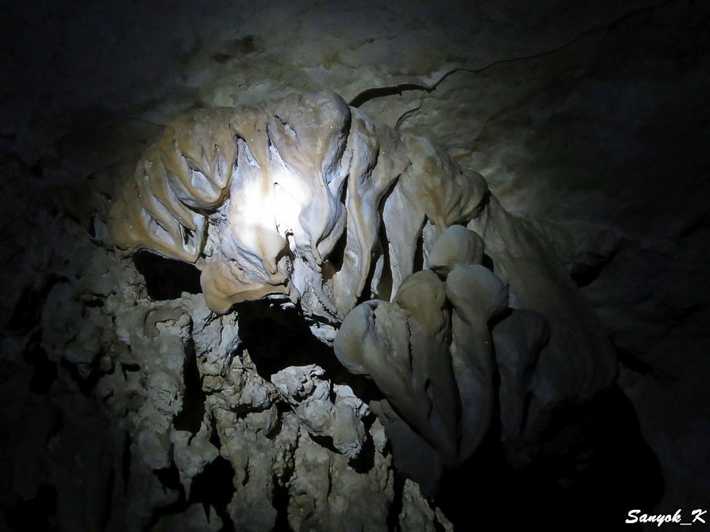 1574 Kazeroon Shapur cave Казерун Пещера Шапура