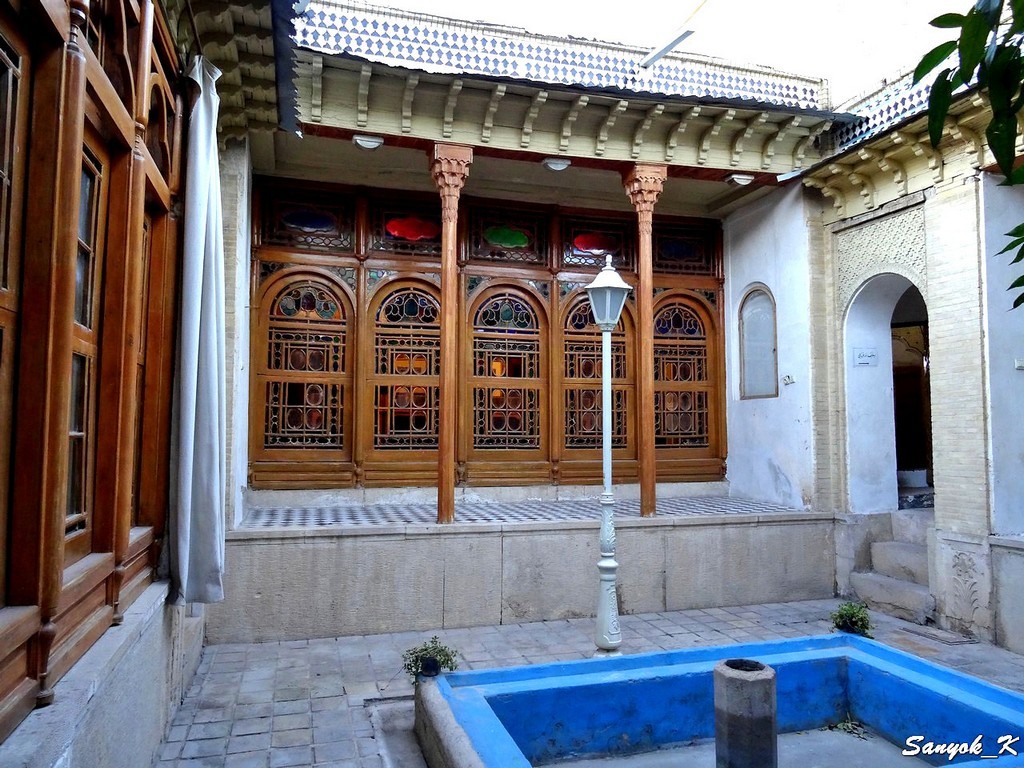 1831 Shiraz Forough ol Molk House Meshkinfam Шираз Дом Форуг ол Молк