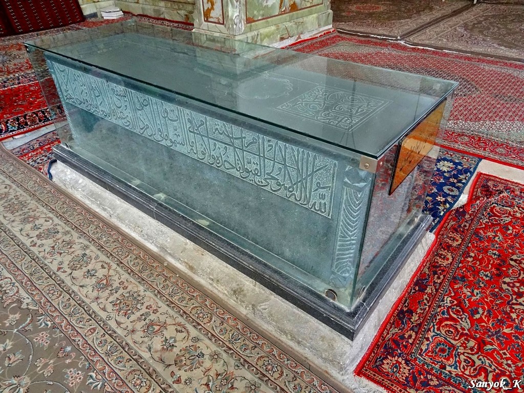 3397 Kashan Mausoleum of Shah Abbas I Кашан Мавзолей шаха Аббаса I
