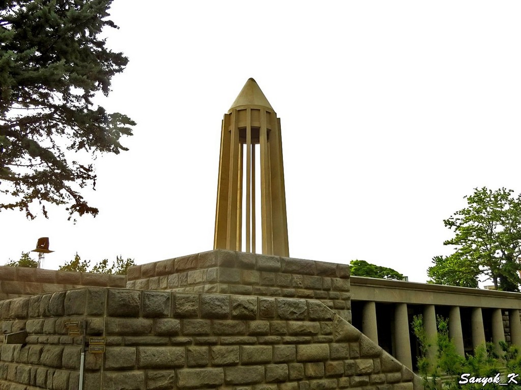 9112 Hamadan Mausoleum of Avicenna Хамадан Мавзолей Авиценны