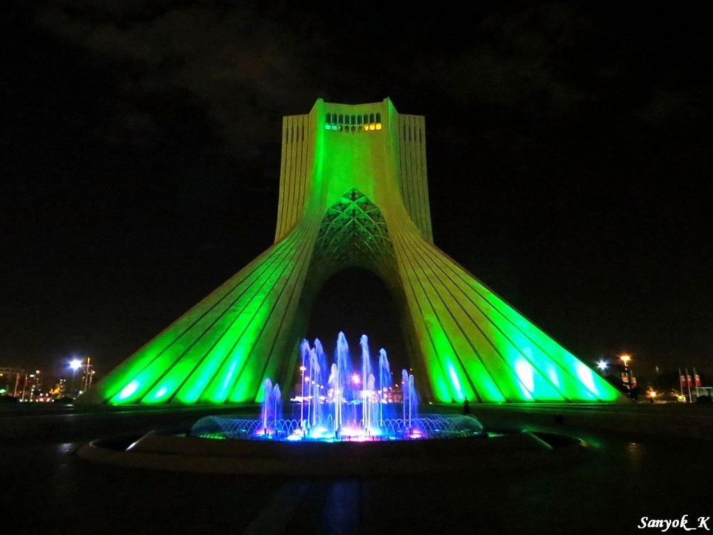 0804 Tehran Azadi tower Тегеран Башня Азади