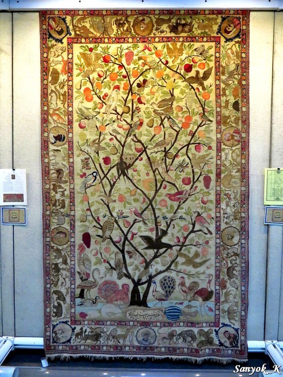 0702 Tehran Carpet museum Тегеран Музей ковров