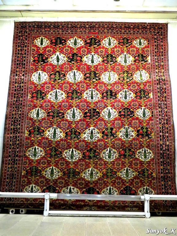 0713 Tehran Carpet museum Тегеран Музей ковров