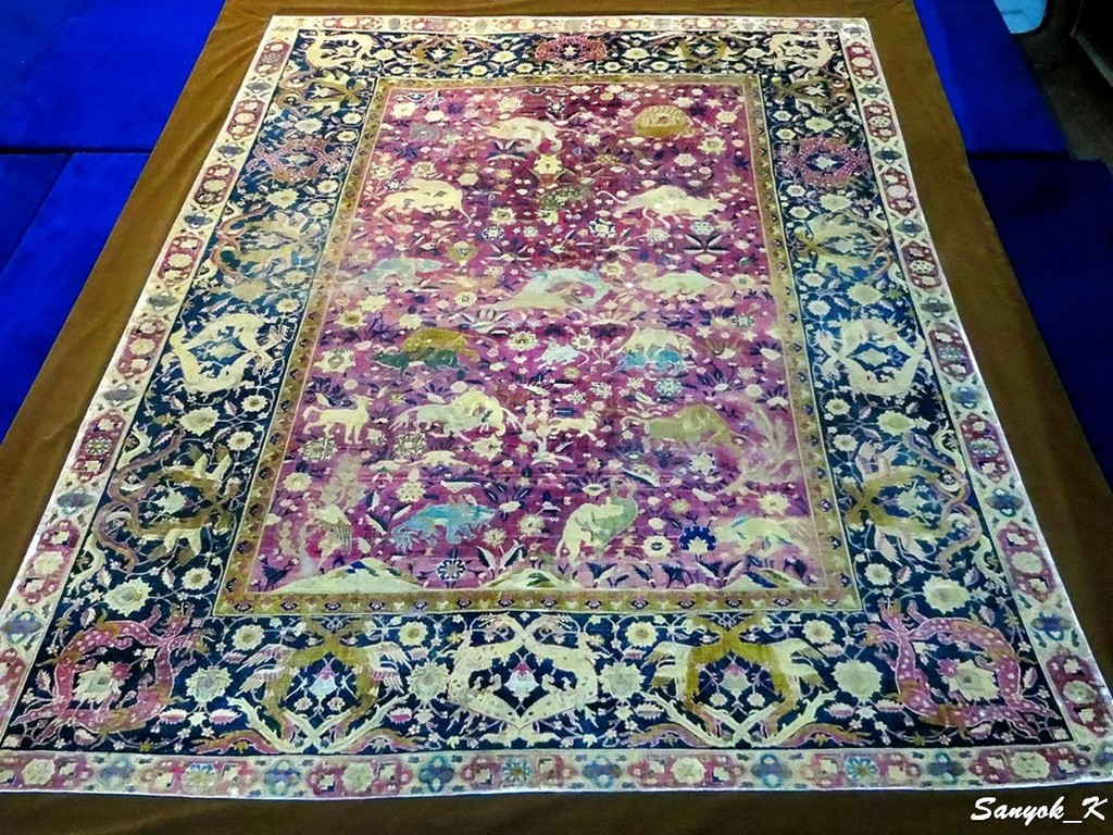 0724 Tehran Carpet museum Тегеран Музей ковров