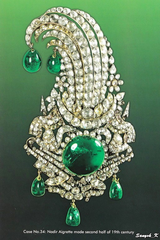 Tehran Jewellery Museum Case 34 3 Тегеран Национальная сокровищница