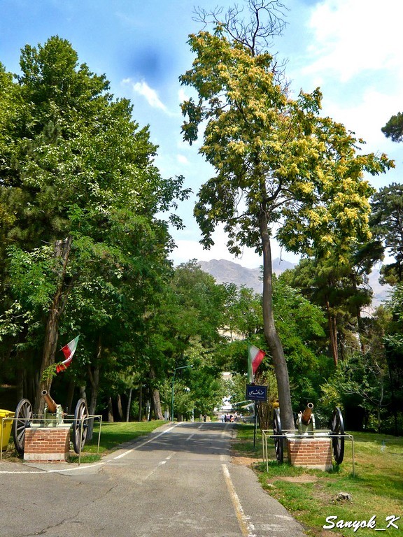 0268 Tehran Saadabad Palace Military museum Тегеран комплекс Саадабад Военный музей