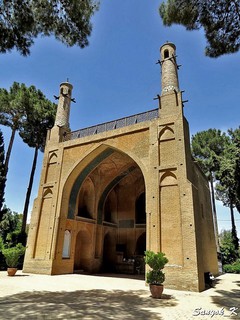 8238 Isfahan Monar Jomban Shaking Minarets Исфахан Качающиеся минареты